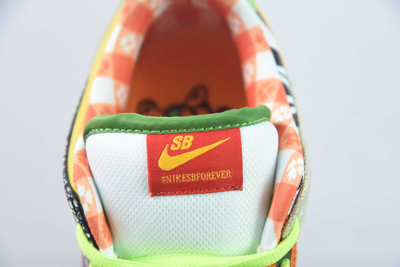 NIKE SB DUNK LOW QS “WHAT THE PAUL” DM0807-600