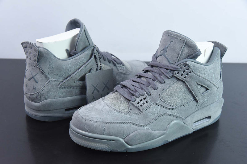 AIR JORDAN 4 x KAWS "DARK GREY"