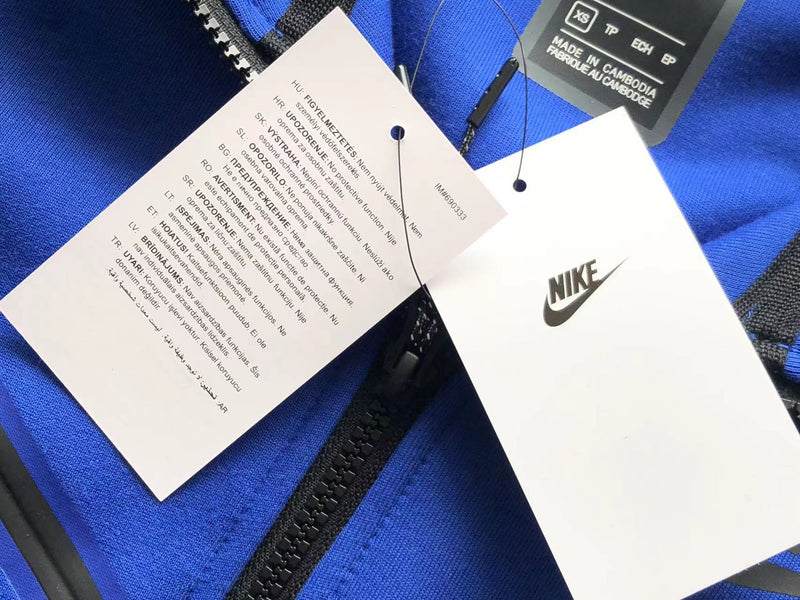 NIKE TECH FLEECE  WINDRUNNER "AZUL" 🇺🇸