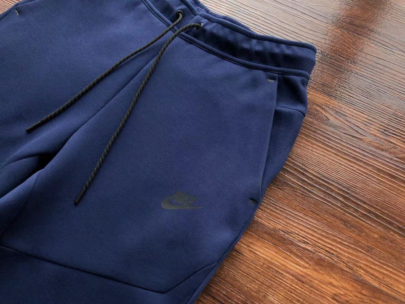 NIKE TECH FLEECE  WINDRUNNER "AZUL MARINHO" 🇺🇸