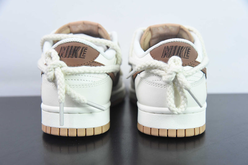 NIKE DUNK LOW "BEAR COOKIES"