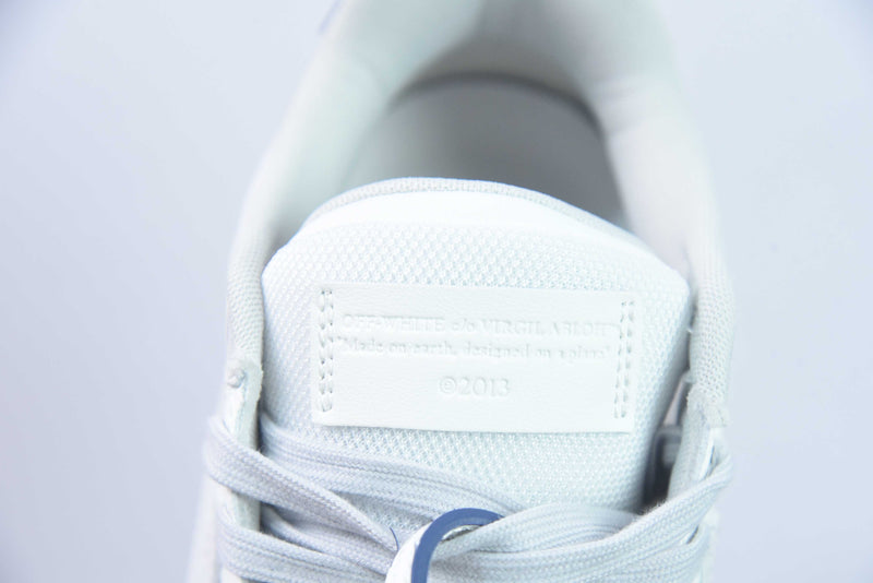 TÊNIS OFF-WHITE "OUT OF OFFICE" WHITE/BLUE