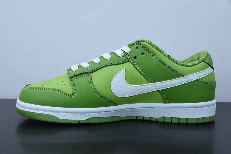 NIKE DUNK LOW "GREEN WHITE" - DJ6188-300