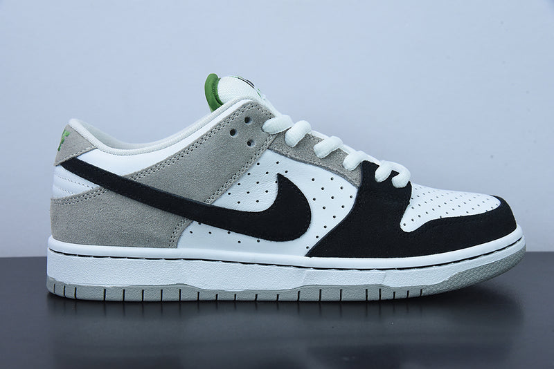 NIKE SB DUNK LOW PRO "CHLOROPHYLL" - BQ6817-011