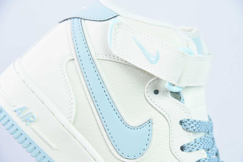 AIR FORCE 1 HIGH "BABY BLUE"