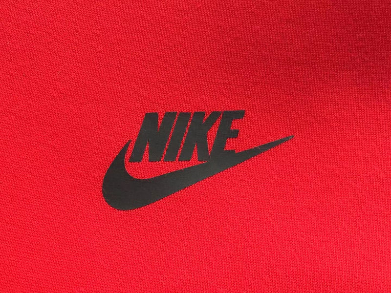 NIKE TECH FLEECE  WINDRUNNER "VERMELHO" 🇺🇸