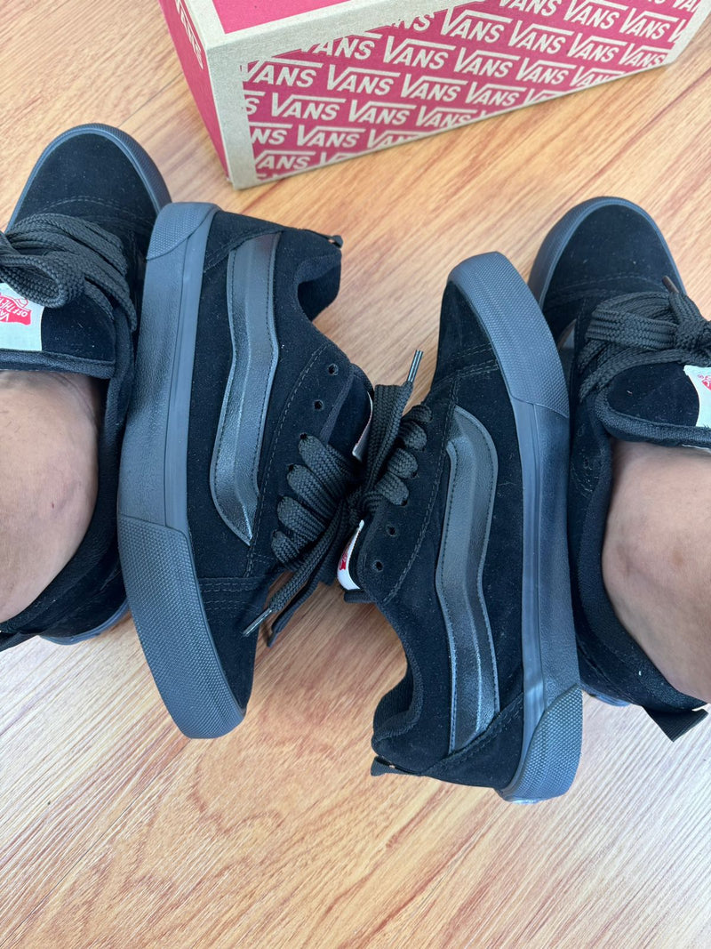 Vans Knu Skool "All Black" 🇧🇷