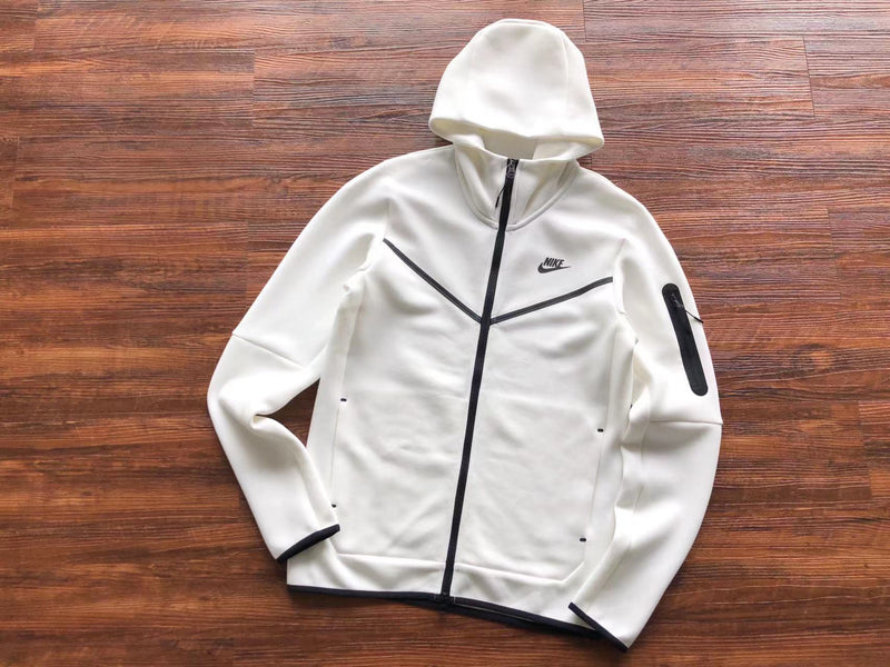 NIKE TECH FLEECE  WINDRUNNER "BRANCO" 🇺🇸