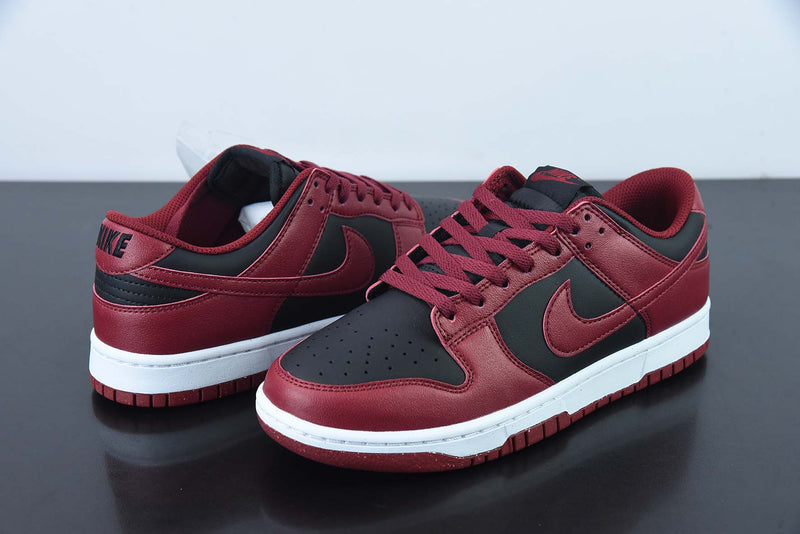 NIKE SB DUNK LOW NEXT "GYM RED" - DN1431-002