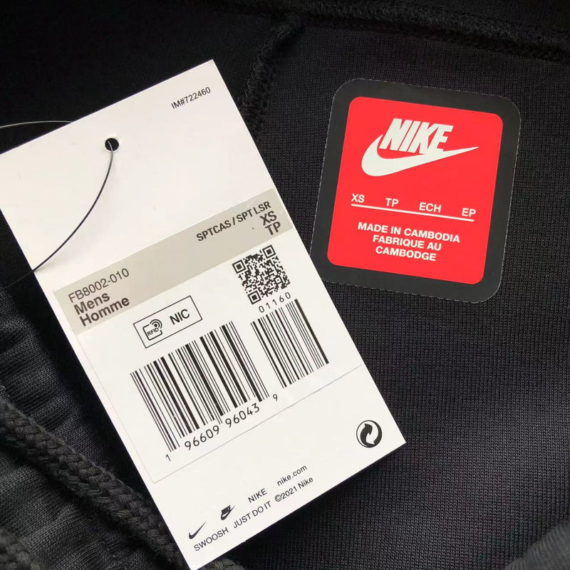 NIKE TECH FLEECE  WINDRUNNER "PRETO" 🇺🇸