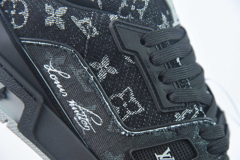 LV TRAINER "NIGO BLACK DENIM"