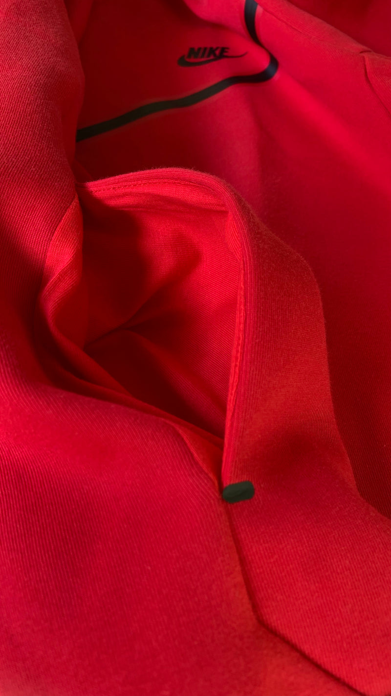 NIKE TECH FLEECE  WINDRUNNER "VERMELHO" (PRONTA ENTREGA)