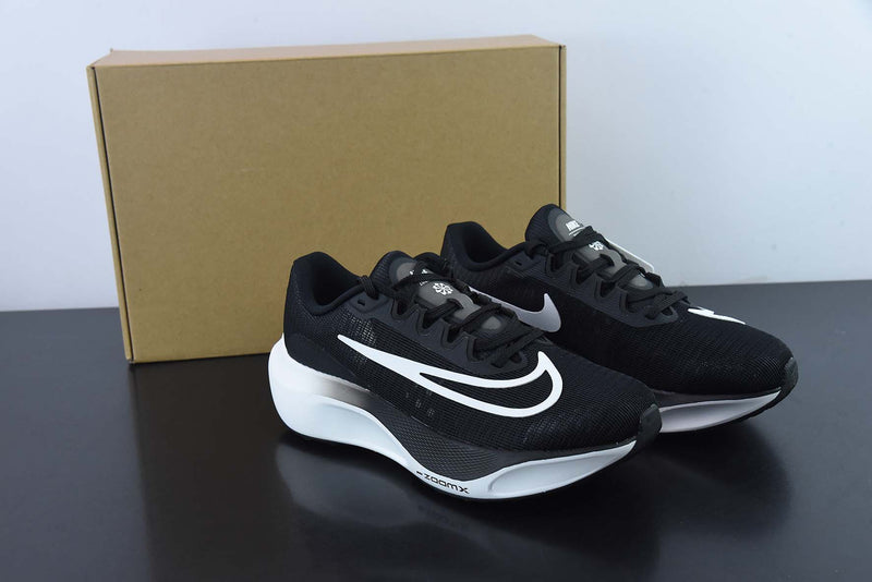 NIKE ZOOM FLY 5 "BLACK"