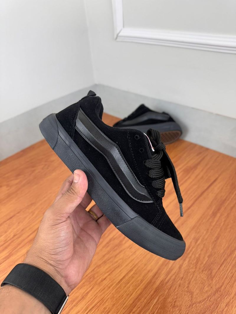 Vans Knu Skool "All Black" 🇧🇷