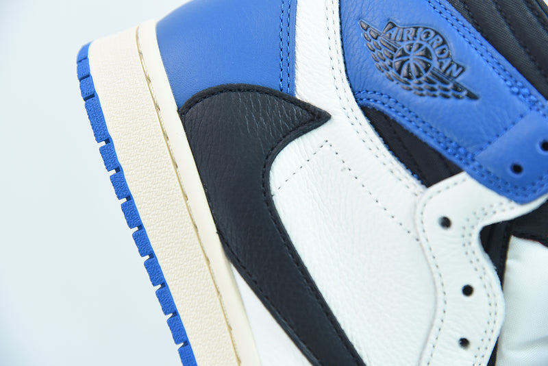 AIR JORDAN 1 HIGH x TRAVIS SCOTT x FRAGMENT "MILLITARY BLUE" -DH3227-105