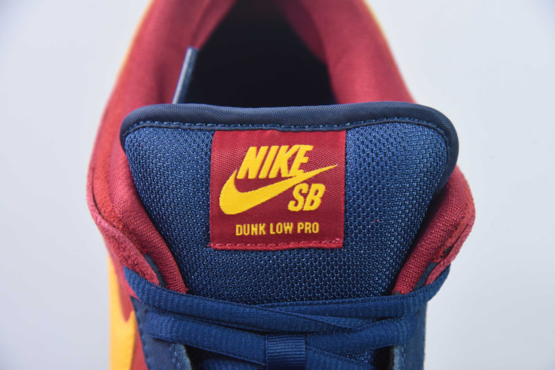 NIKE SB DUNK LOW “BARCELONA”