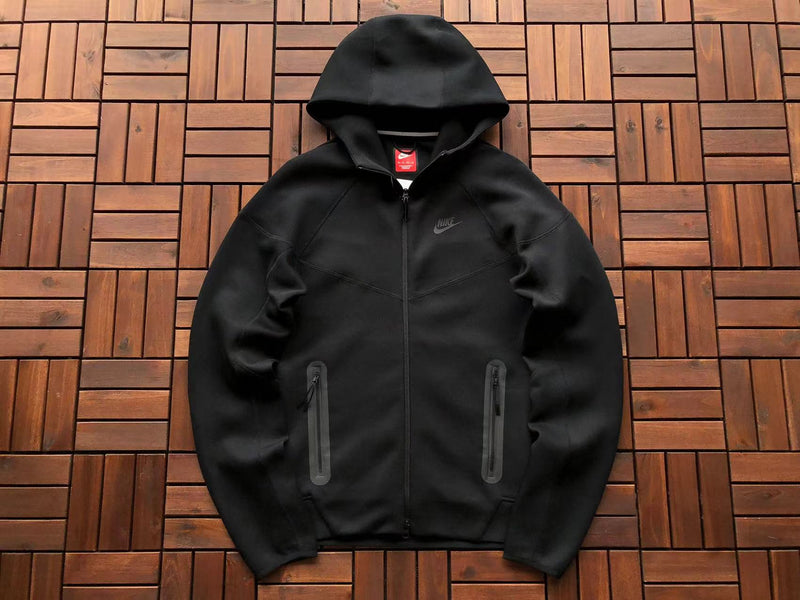 NIKE TECH FLEECE  WINDRUNNER "PRETO" 🇺🇸