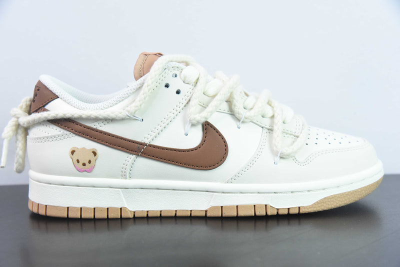 NIKE DUNK LOW "BEAR COOKIES"