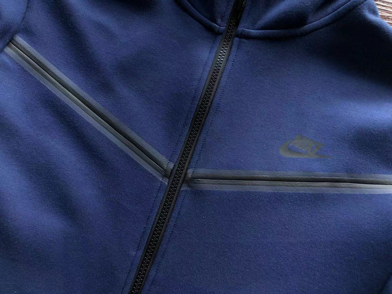 NIKE TECH FLEECE  WINDRUNNER "AZUL MARINHO" 🇺🇸