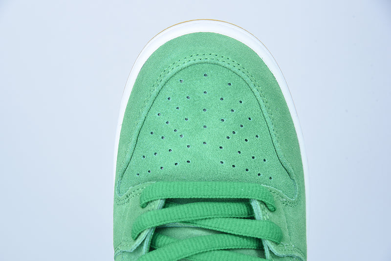 NIKE SB DUNK LOW "ST. PATRICK'S DAY" - BQ6817-303