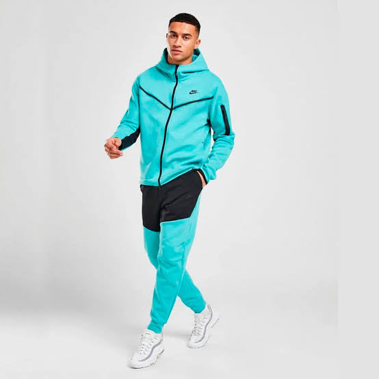 NIKE TECH FLEECE  WINDRUNNER "AZUL TURQUESA" 🇺🇸