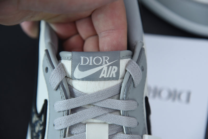 AIR JORDAN 1 LOW x DIOR - CV8607-002