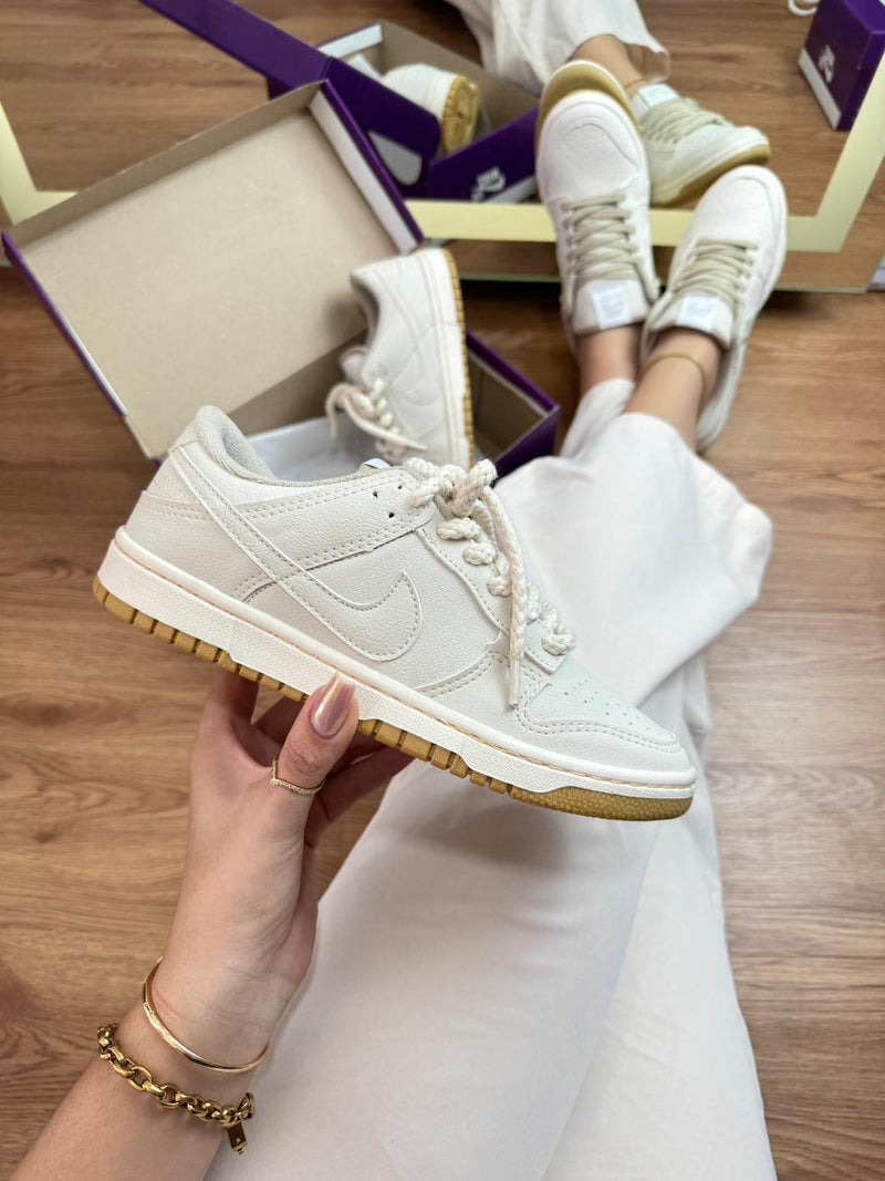 Nike Dunk Low - Especial White 🇧🇷