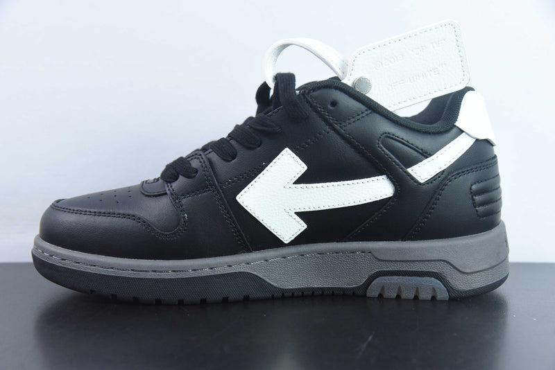 TÊNIS OFF-WHITE "OUT OF OFFICE" BLACK