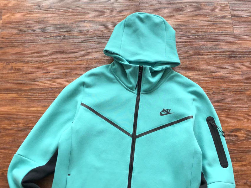 NIKE TECH FLEECE  WINDRUNNER "AZUL TURQUESA" 🇺🇸