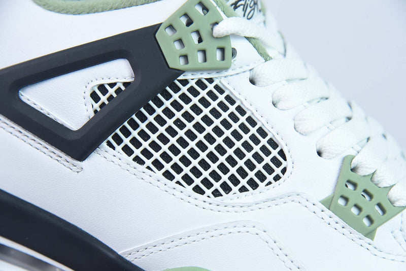 AIR JORDAN 4 "OIL GREEN"