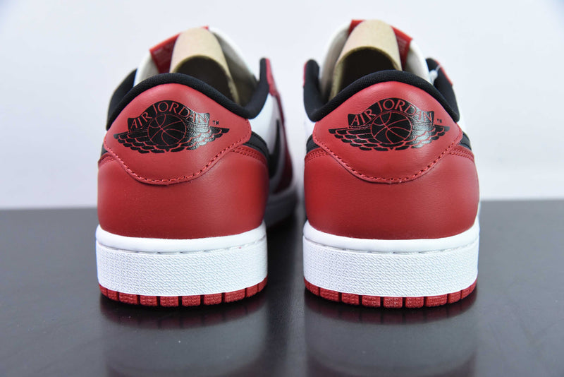 AIR JORDAN 1 RETRO LOW GOLF "CHICAGO"