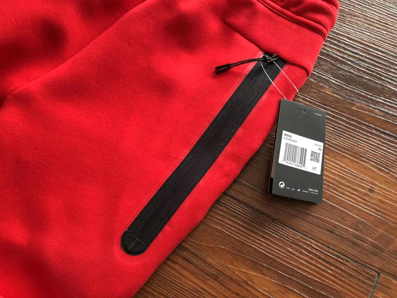 NIKE TECH FLEECE  WINDRUNNER "VERMELHO" 🇺🇸