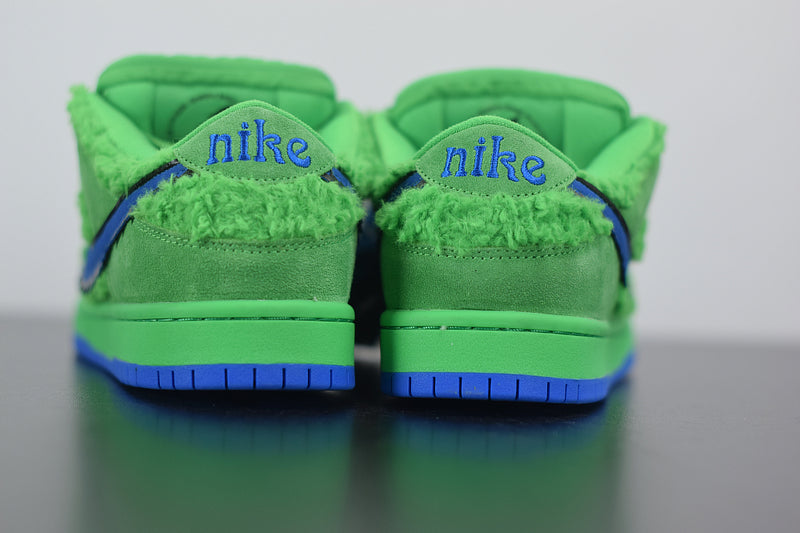 NIKE SB DUNK LOW x GRATEFUL BEAR "GREEN" - CJ5378-008