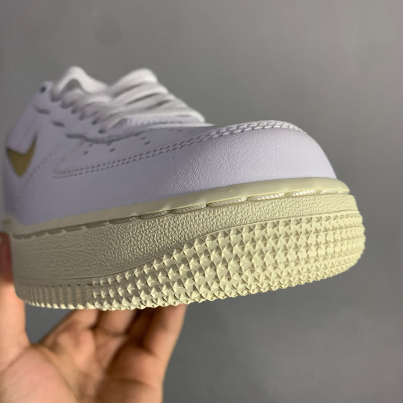 AIR FORCE 1  LOW "PALE VANILLA" -  DC8894-100 (PRONTA ENTREGA) 🇺🇸