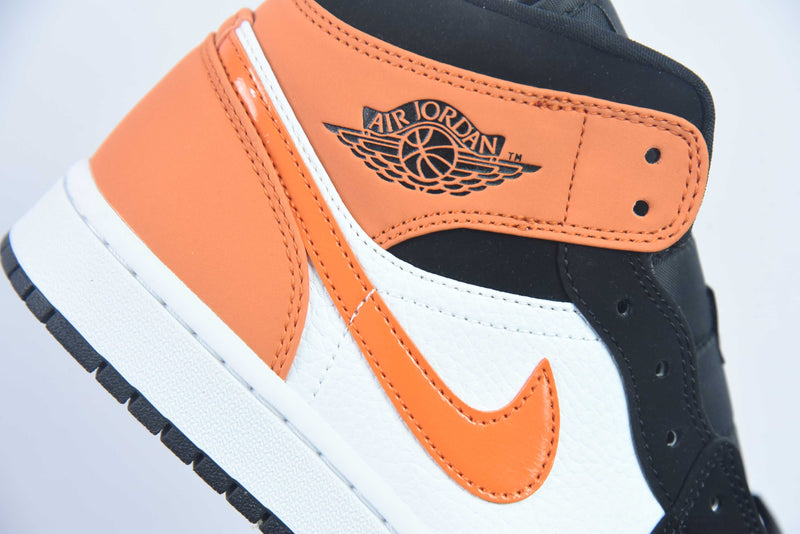 AIR JORDAN 1 MID "ELECTRO ORANGE"