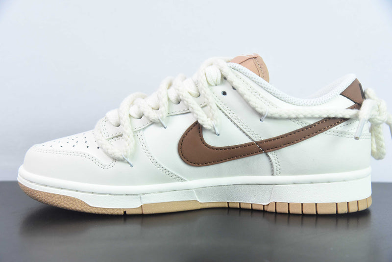 NIKE DUNK LOW "BEAR COOKIES"