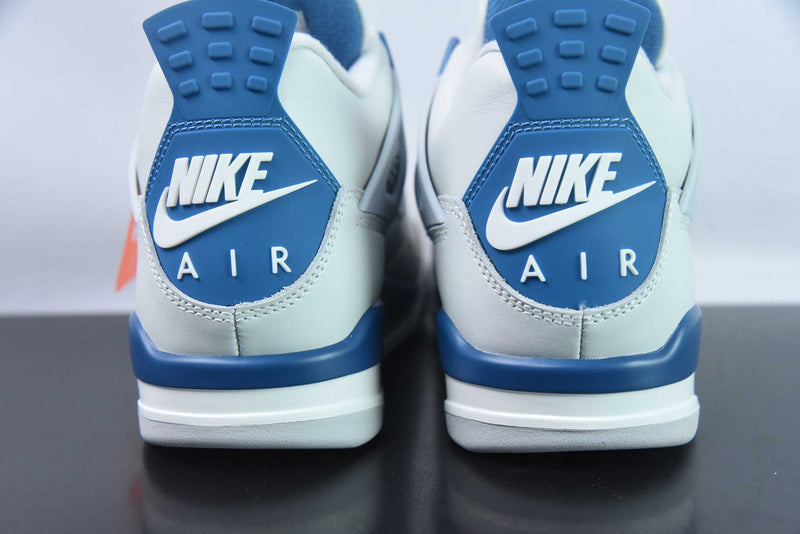 AIR JORDAN 4 RETRO "MILITARY BLUE"