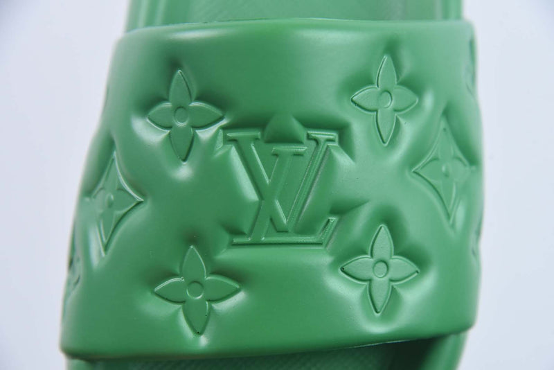 SLIDE LV WATERFRONT "MONOGRAM" GREEN