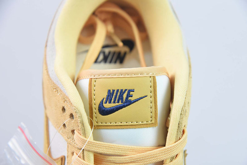 NIKE DUNK LOW "GOLD SUEDE" - DV7411-200