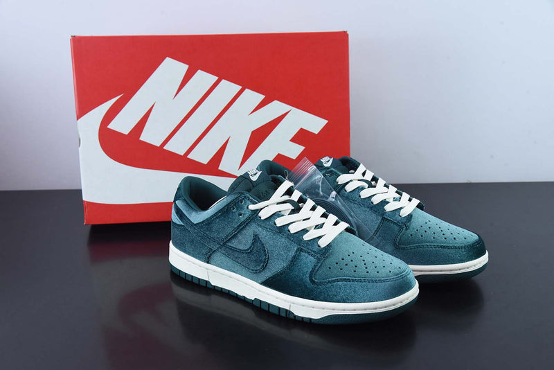 NIKE DUNK LOW "DARK TEAL VELVET"  - DZ5224-300