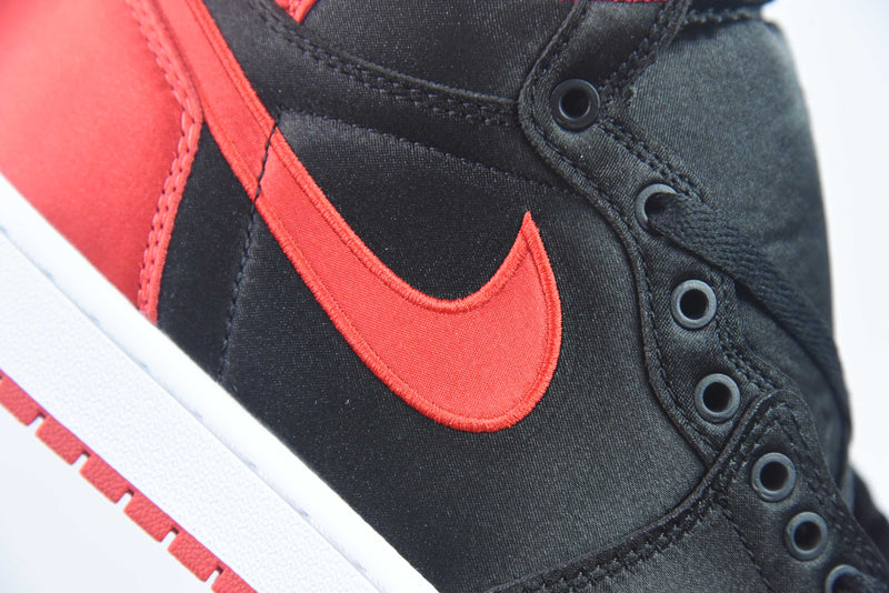 AIR JORDAN 1 HIGH OG “SATIN BRED" FD4810-061