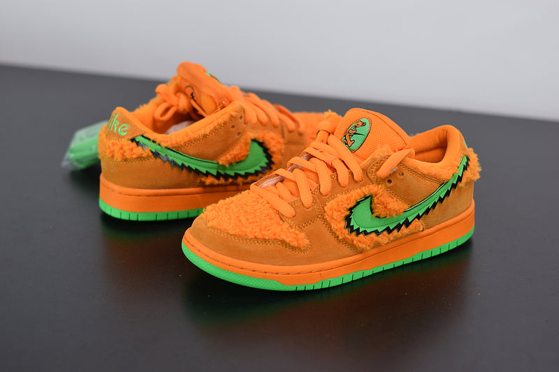 NIKE SB DUNK LOW x GRATEFUL BEAR "ORANGE" - CJ5378-800