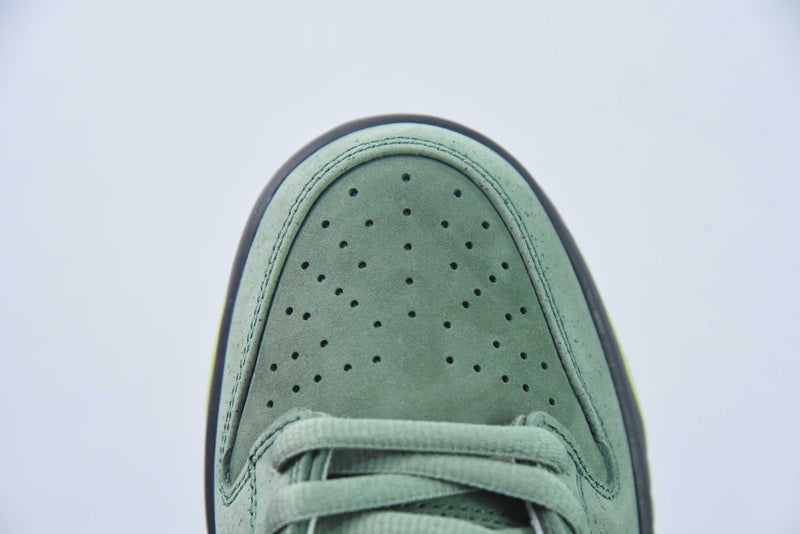 NIKE SB DUNK LOW PRO x CONCEPTS "GREEN LOBSTER" BV1310-337