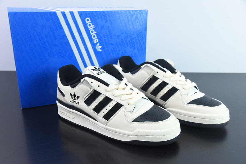 ADIDAS FORUM LOW P&B